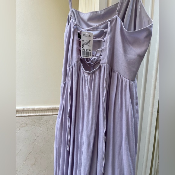 Lavender Forever 21 strappy dress. - Picture 5 of 7
